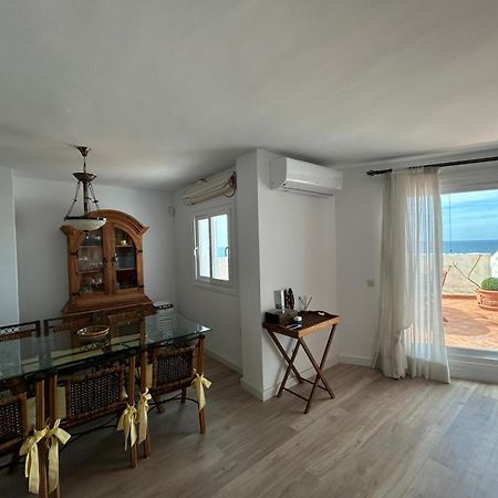 Atico Sobre El Mar Apartment Benajarafe Bagian luar foto