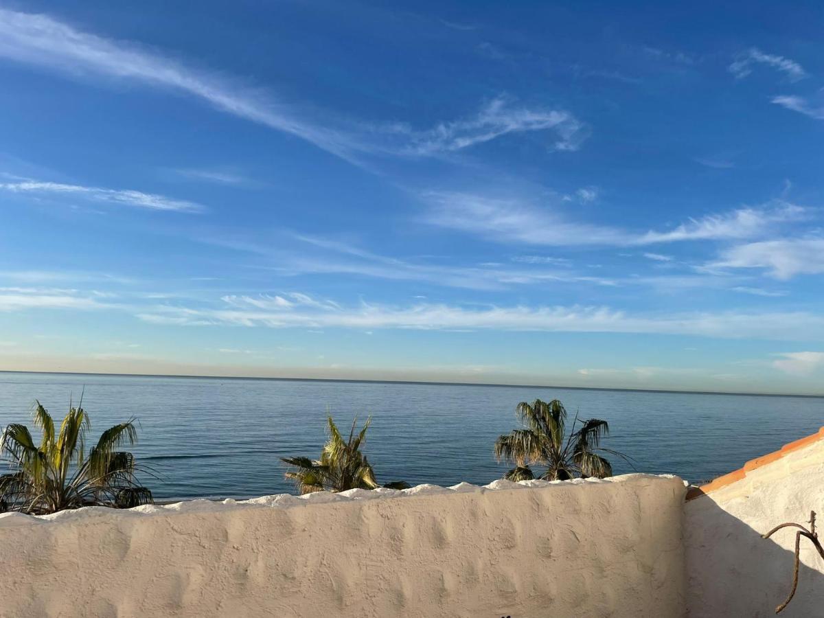 Atico Sobre El Mar Apartment Benajarafe Bagian luar foto