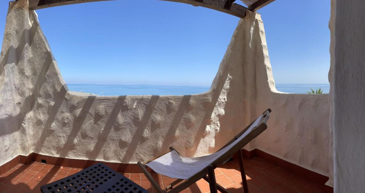 Atico Sobre El Mar Apartment Benajarafe Bagian luar foto